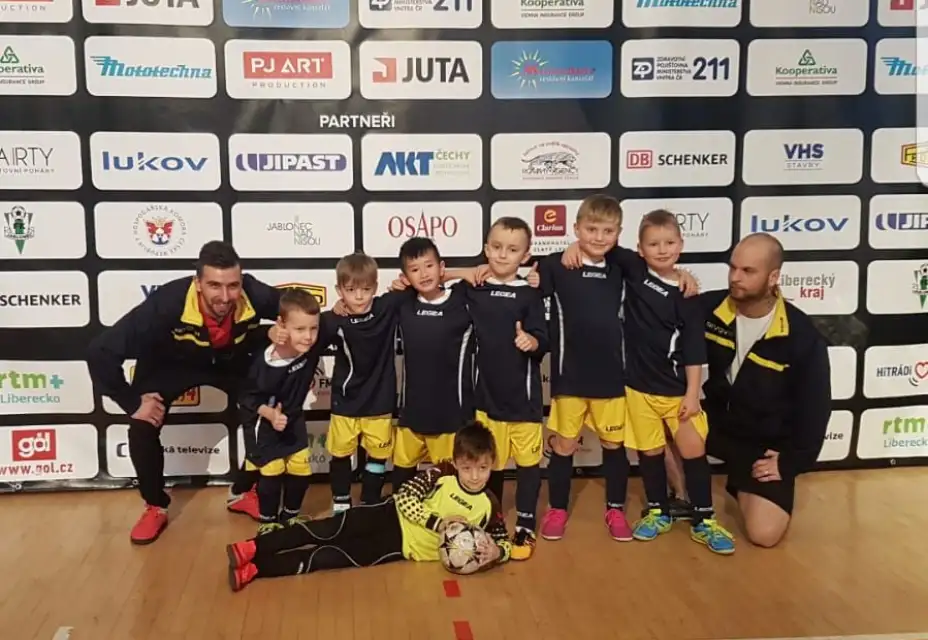 Mladší přípravka na turnaji v Jablonci n.N.